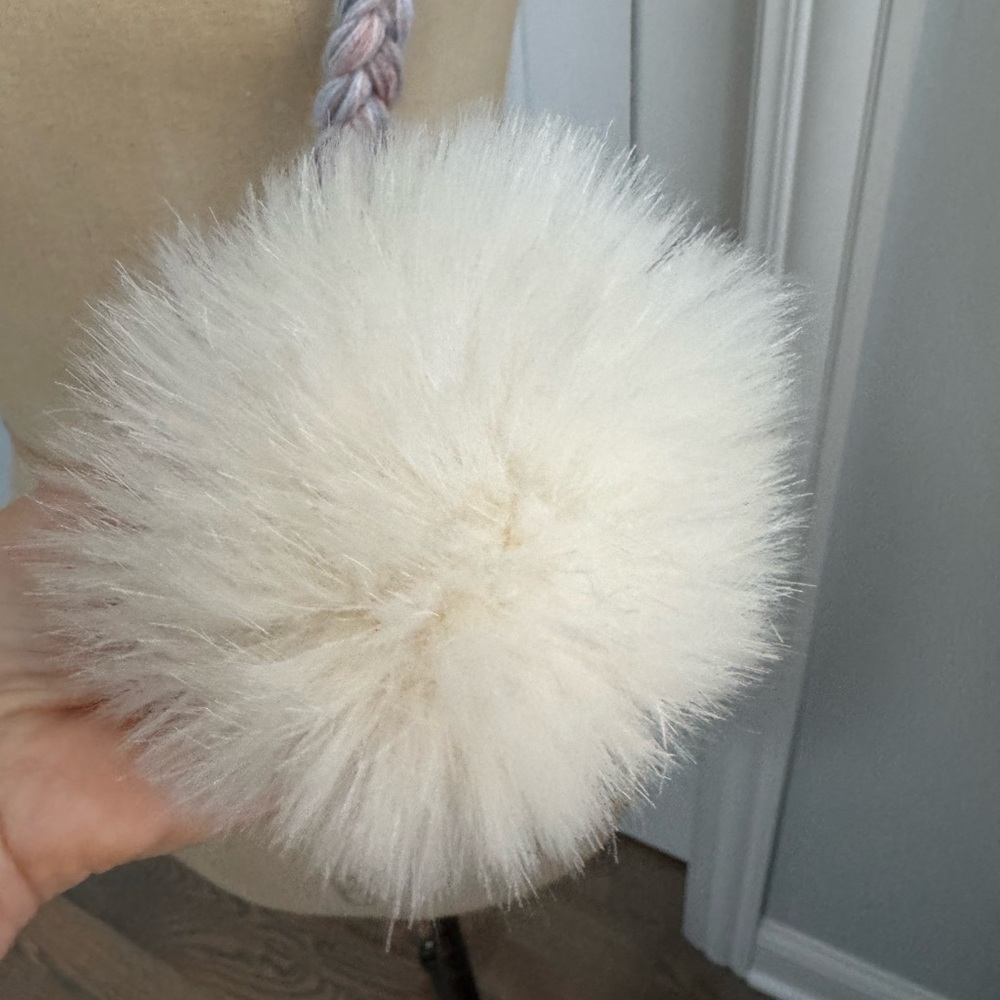 Free People Faux Fur Trapper Winter Hat with Faux Fur Fingerless gloves O/S - Picture 11 of 11